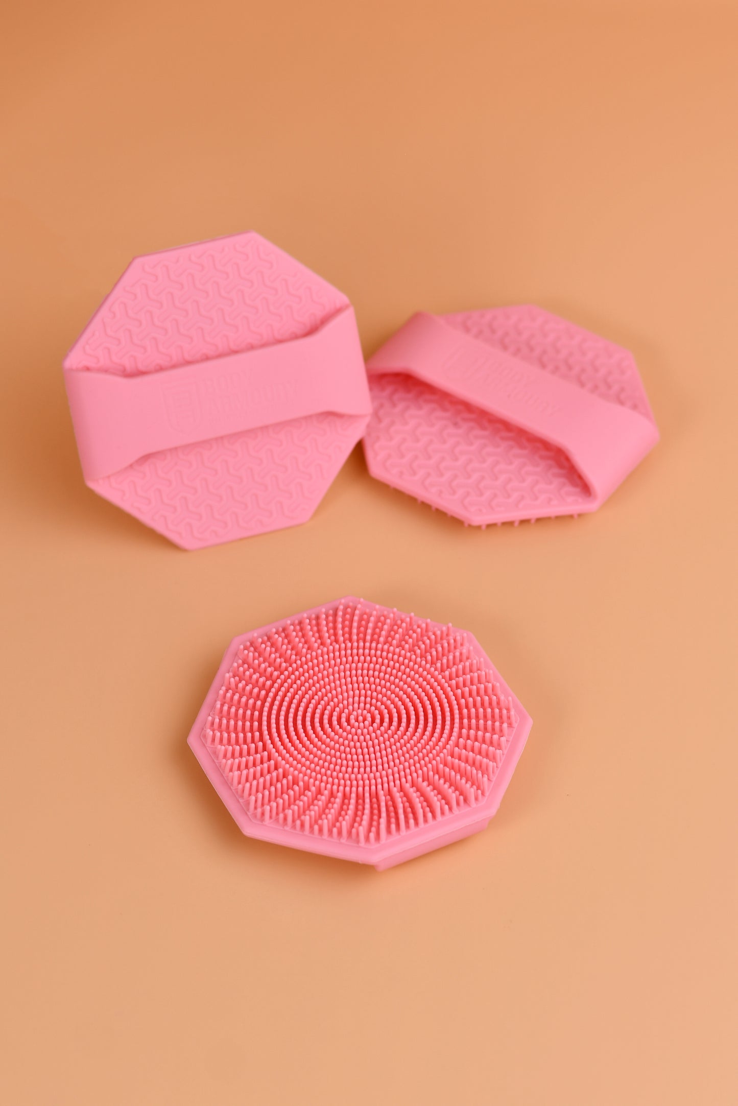Body Armoury Silicone Face scrubber -Pink