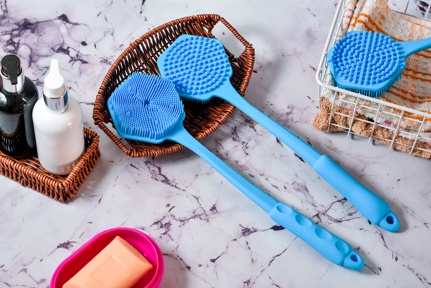 Body Armoury Silicone Back Scrubber (Blue)