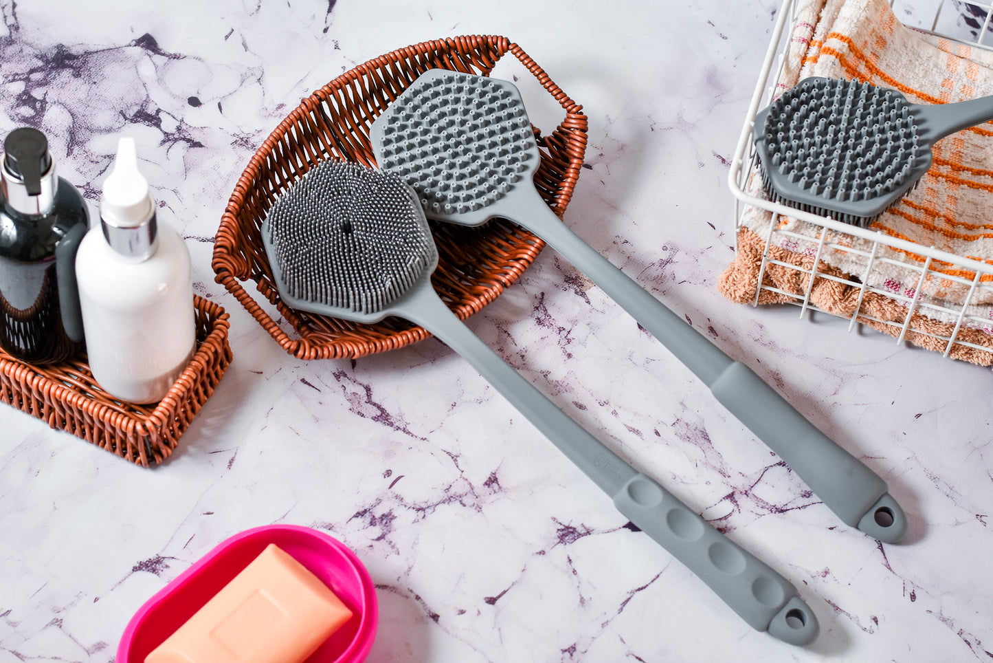 Body Armoury Silicone Back Scrubber (Grey)