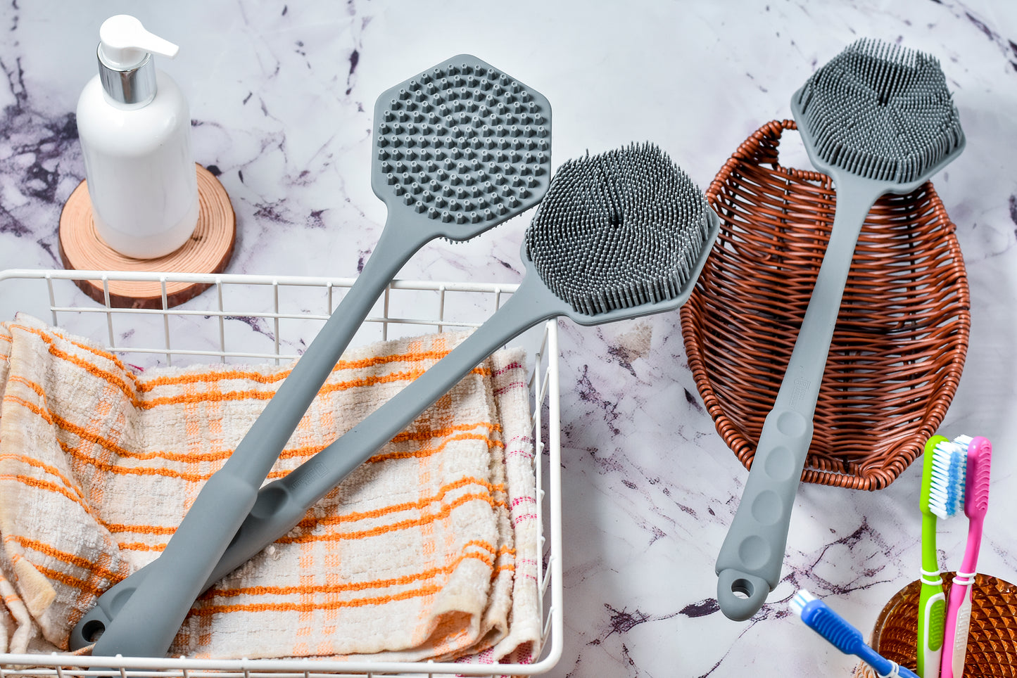 Body Armoury Silicone Back Scrubber (Grey)