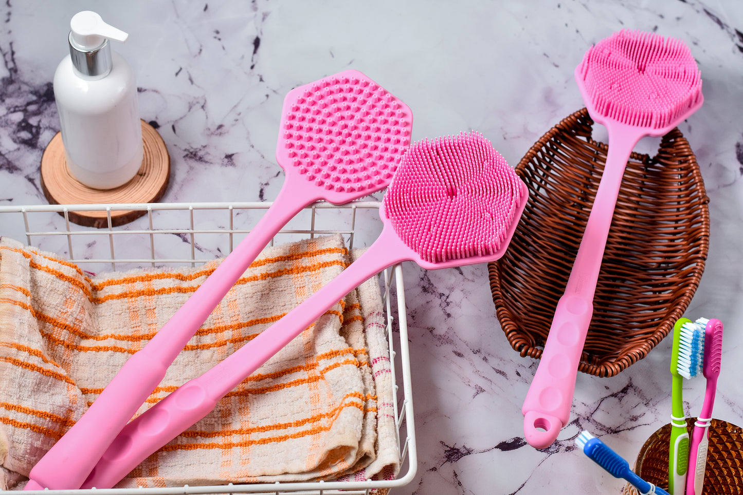 Body Armoury Silicone Back Scrubber (Pink)